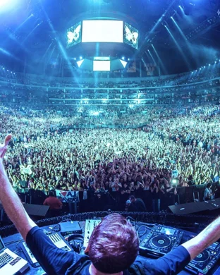 Holidaze Festival - Sunday