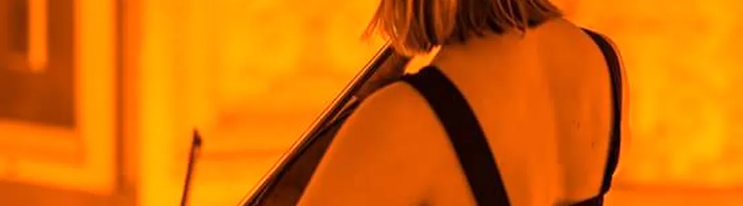 Candlelight: 90s Unplugged